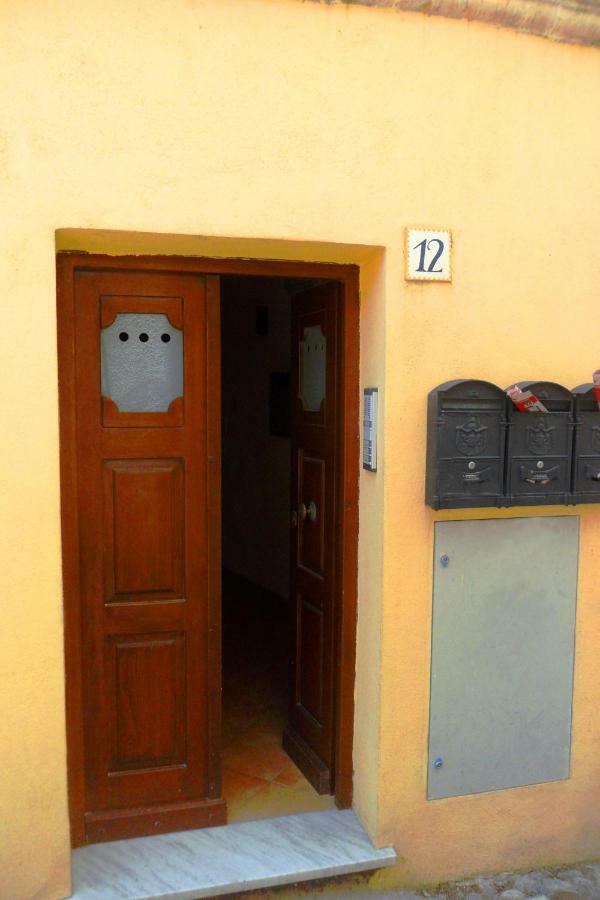 La Casa Di Maya Sassari Exterior foto